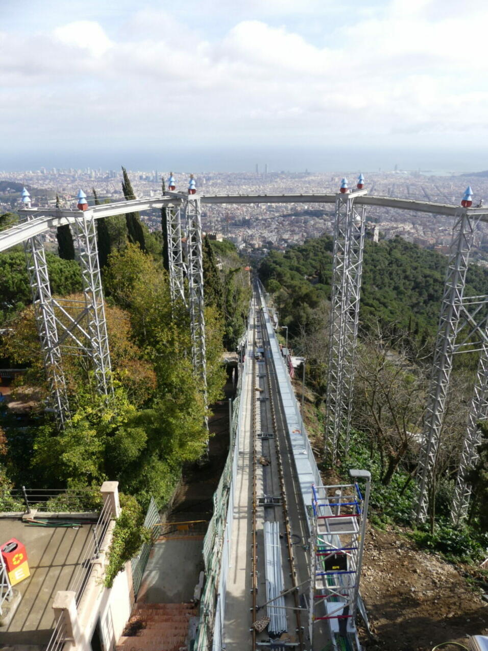 Ithel continua il suo cantiere presso la città di Barcellona